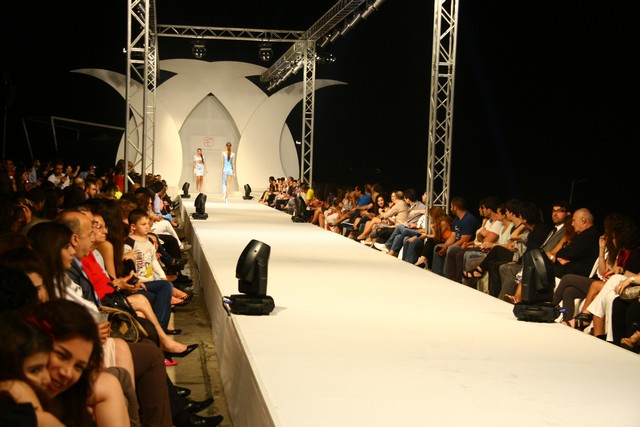 LIPS Summer Fashion Week